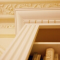 Fitted bookshelves - cornice detail